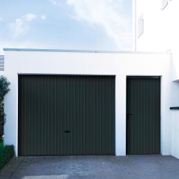 Garagen-Schwingtore